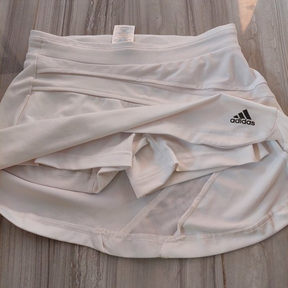 adidas White Skort - Picture 6 of 9